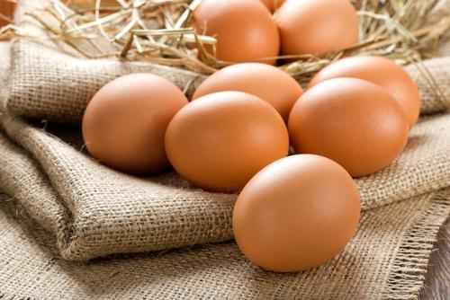 Người nào nên hạn chế ăn trứng?