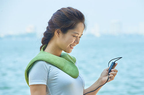 Hết đau lưng mỏi vai gáy nhờ chườm thảo dược sau 20 phút