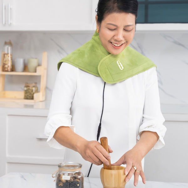 Đại Chườm Thảo Dược Vai Gáy Cổ Hapaku - Làm Nóng Bằng Điện 