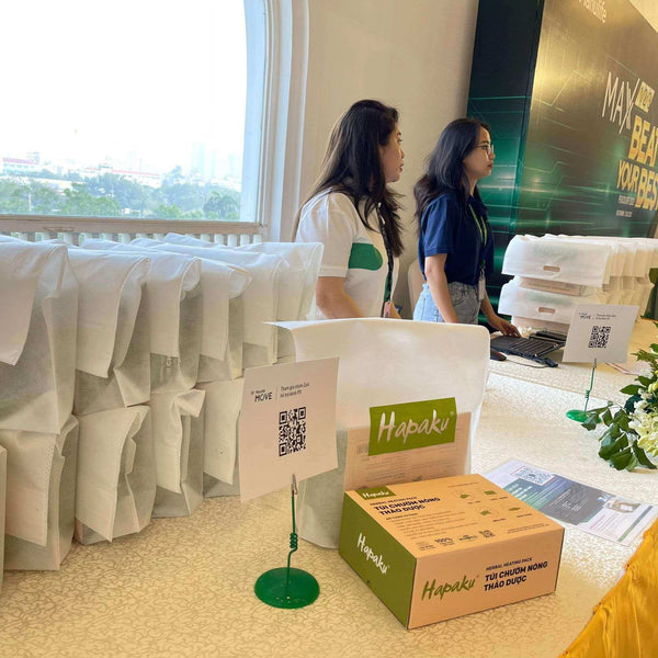 Quà tặng sức khỏe hội khóa, họp lớp tặng thầy cô, bạn học từ Đai chườm thảo dược HAPAKU